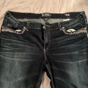 Silver jeans suki mid boot cut jeans